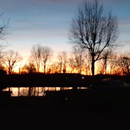 La Maison Du Canal Clamerey Luaran gambar
